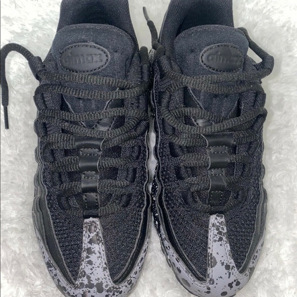 Women’s Nike Air Max 95 ‘SPLATTER’ Size 5.5 - Picture 3 of 6